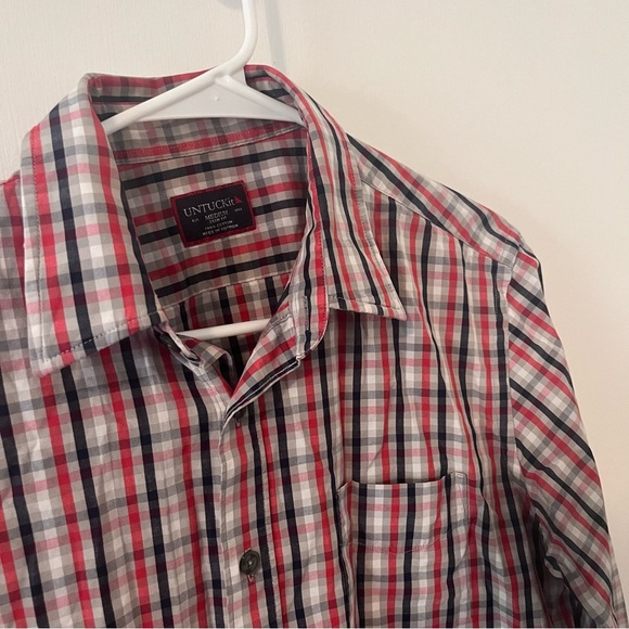 UNTUCKit Men’s Plaid Button Down Slim Fit Medium Red - Picture 3 of 9